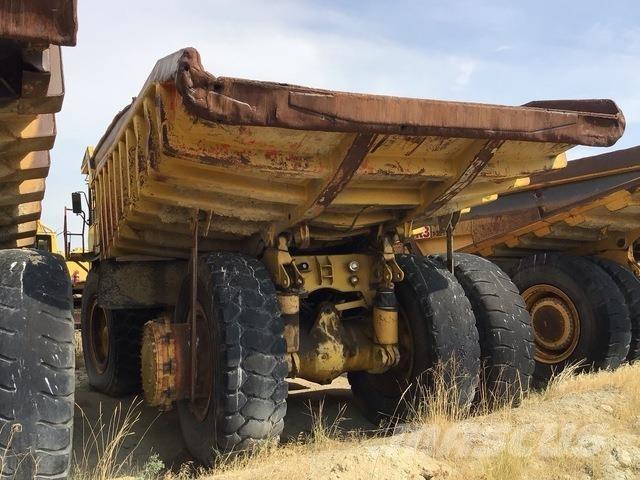 CAT 777 Articulated Haulers