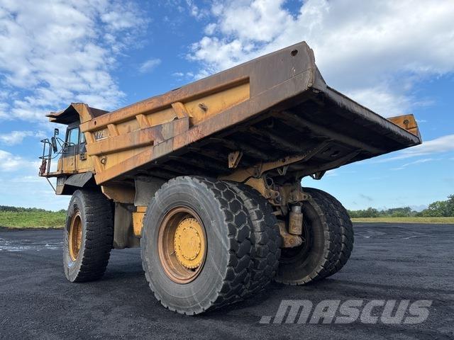 CAT 777D Articulated Haulers