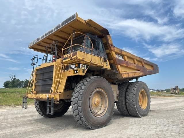 CAT 777D Articulated Haulers
