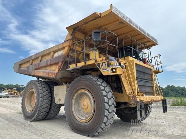 CAT 777D Articulated Haulers