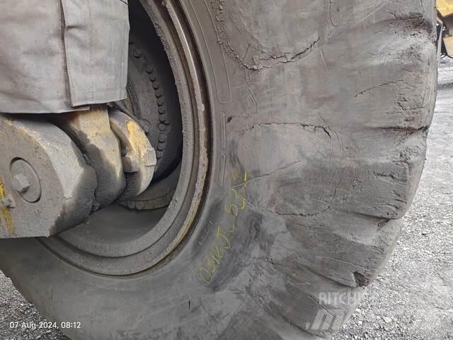 CAT 777E Articulated Haulers