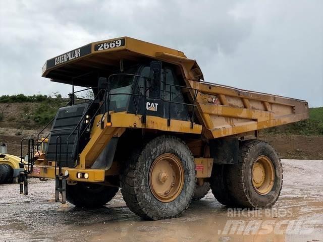 CAT 777F Articulated Haulers