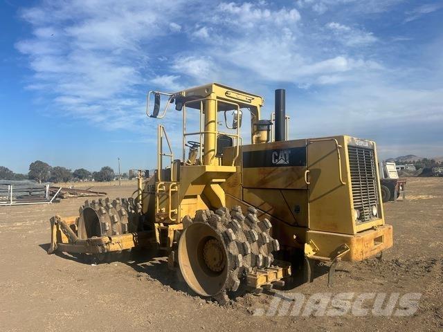 CAT 815B Soil compactors