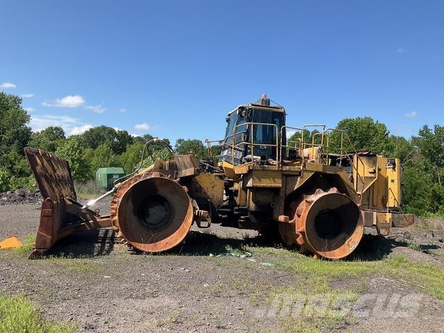 CAT 836G Soil compactors