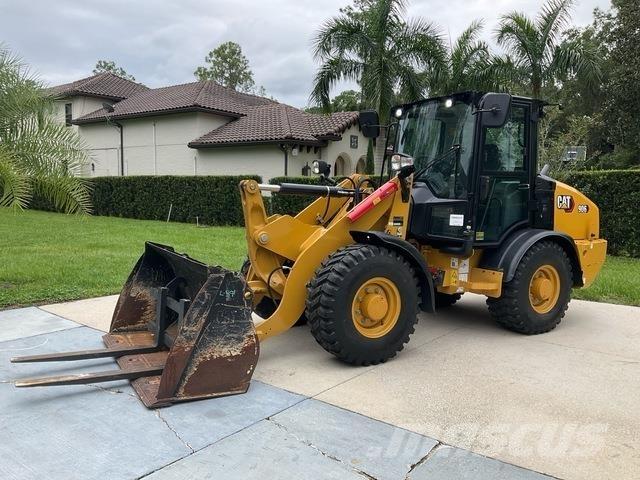 CAT 906 Wheel loaders