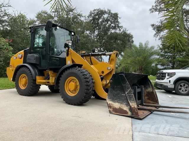 CAT 906 Wheel loaders