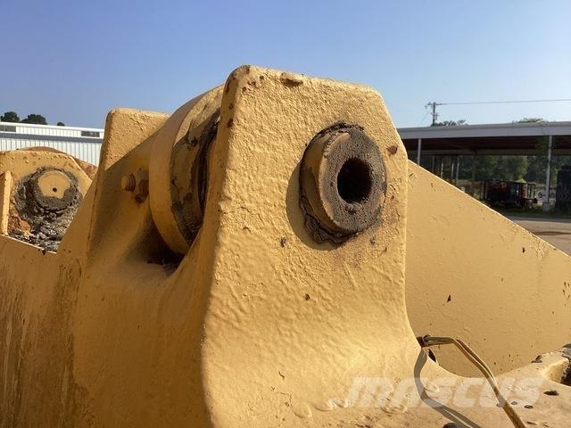 CAT 930 Wheel loaders