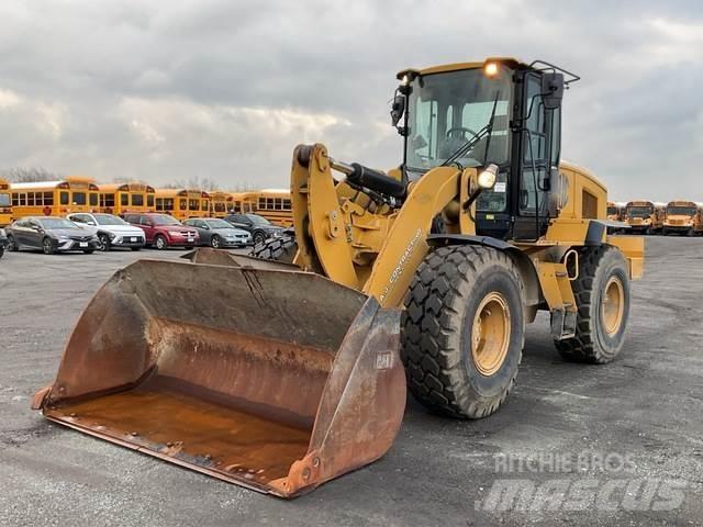 CAT 938M Wheel loaders