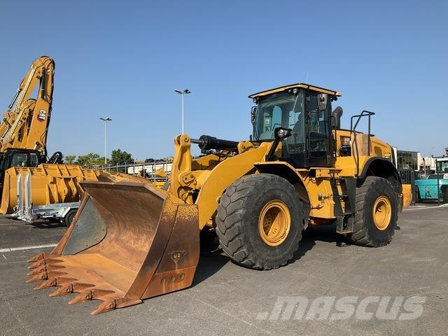 CAT 966M Wheel loaders