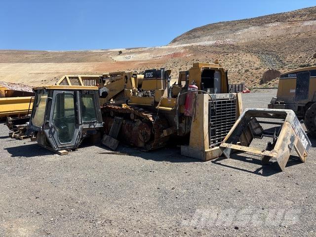 CAT 973C Crawler FEL's