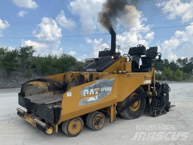 CAT AP-600D Asphalt pavers