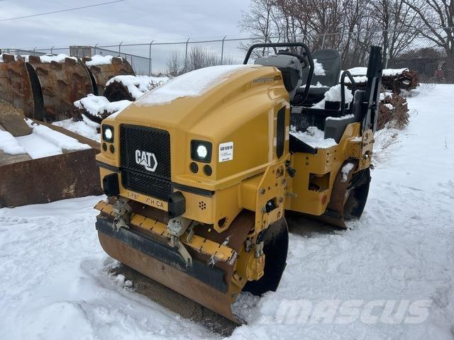CAT CB2.7 Twin drum rollers