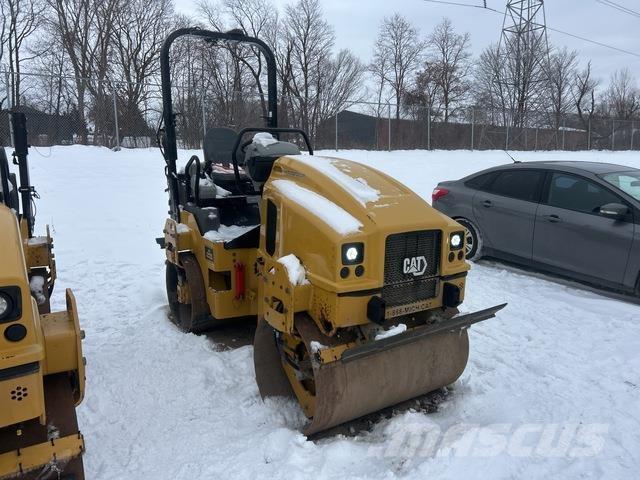 CAT CB2.7 Twin drum rollers