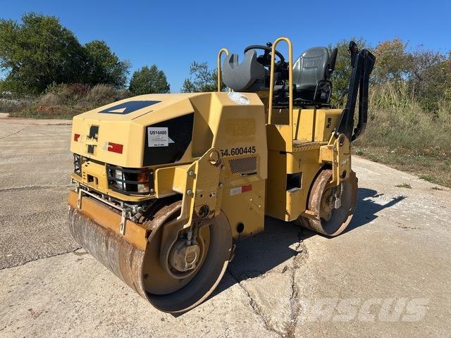 CAT CB24 Twin drum rollers