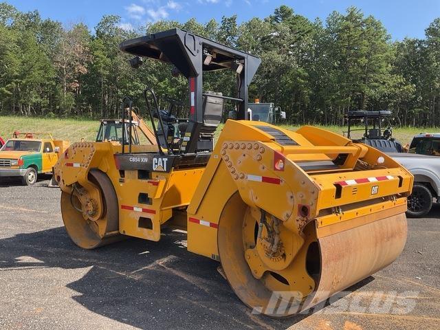 CAT CB54XW Twin drum rollers