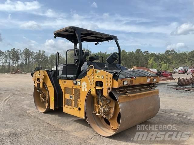 CAT CG64B Twin drum rollers