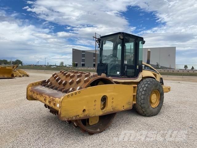 CAT CS-663E Single drum rollers