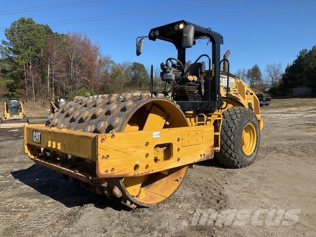 CAT CS56B Single drum rollers