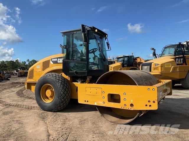 CAT CS66B Single drum rollers