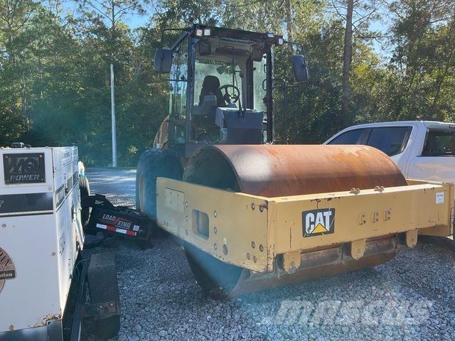 CAT CS66B Single drum rollers
