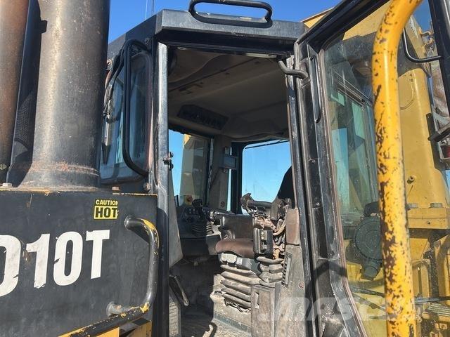 CAT D10T Crawler dozers