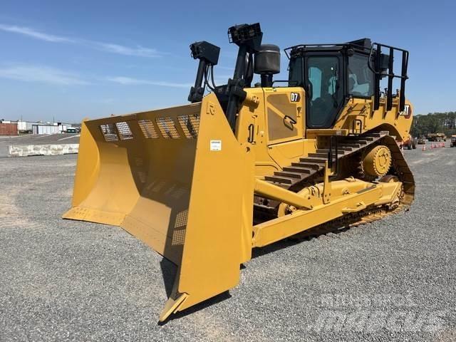 CAT D7 Crawler dozers