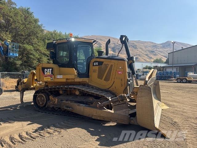 CAT D7E Crawler dozers