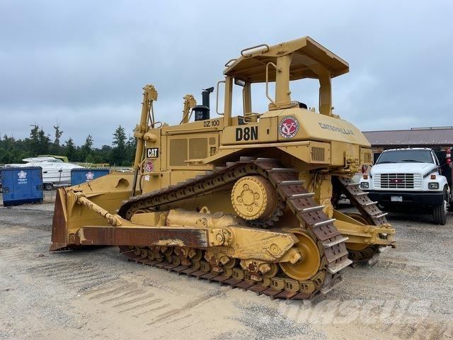 CAT D8N Crawler dozers