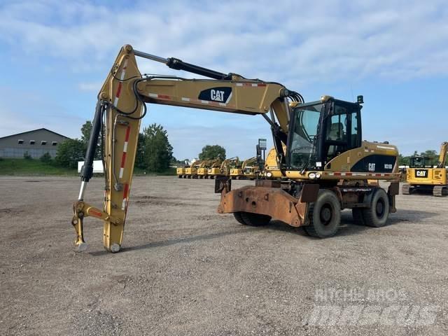CAT M318D Wheeled excavators