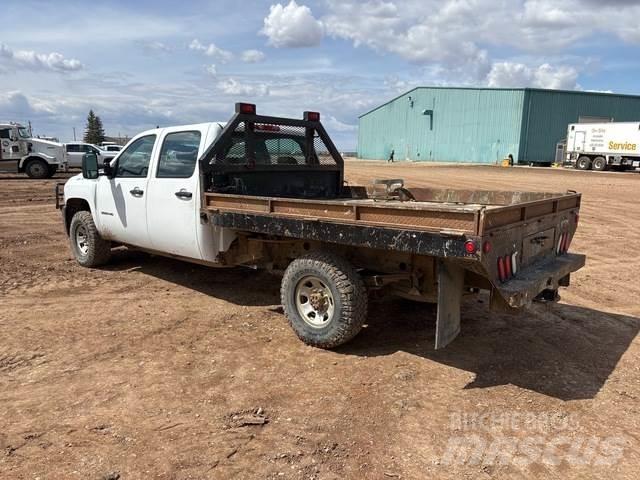 Chevrolet 3500 Flatbed/Dropside trucks