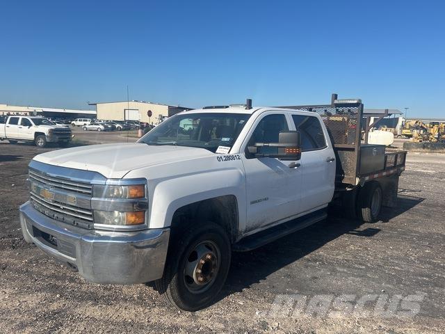 Chevrolet 3500 Flatbed/Dropside trucks