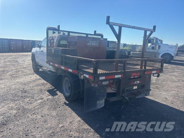 Chevrolet 3500 Flatbed/Dropside trucks