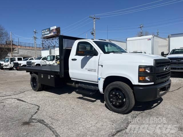 Chevrolet 6500 Flatbed/Dropside trucks