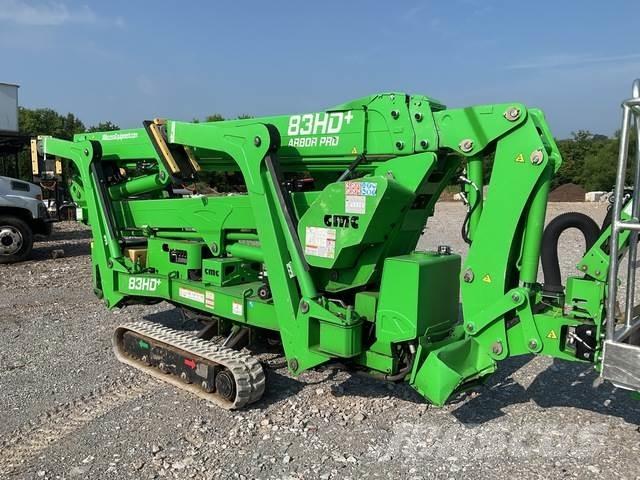CMC S25 Articulated boom lifts