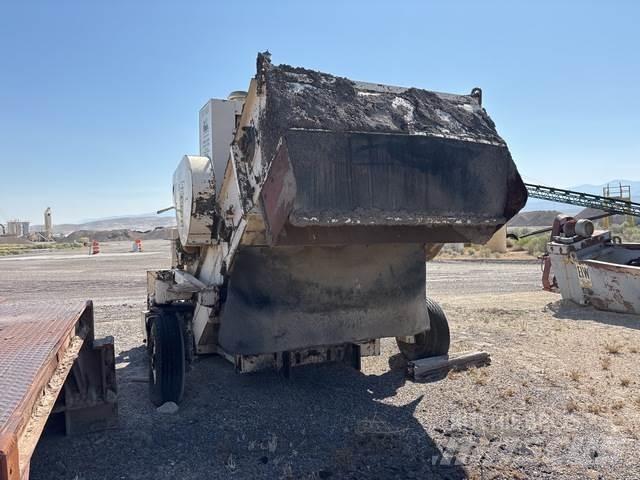 CMI ICLARCO Material transport vehicles