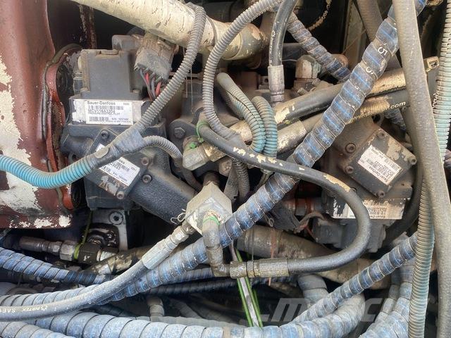 CMI MTP-4004B Concrete pavers