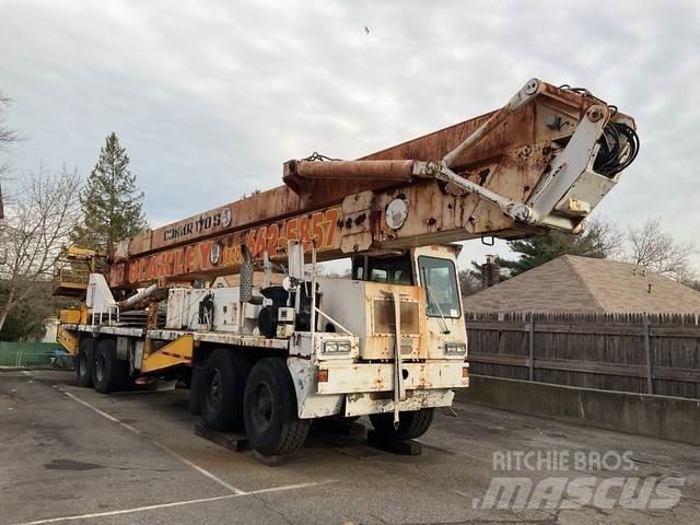 Condor 170S Truck mounted aerial platforms