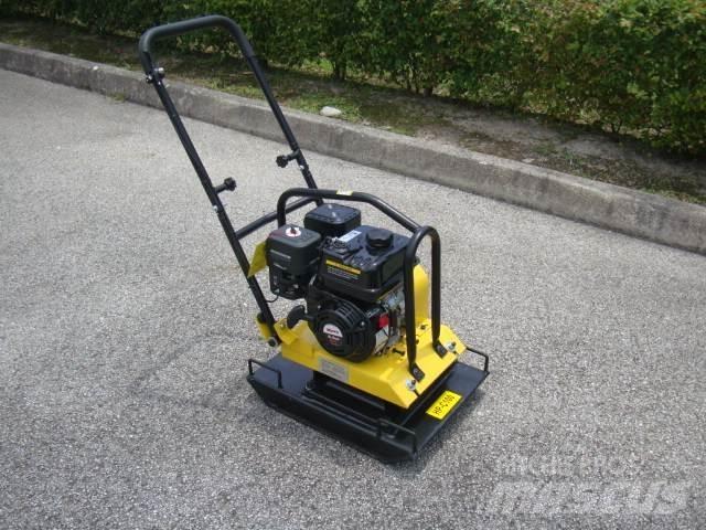 Cormac C100 Vibrator compactors