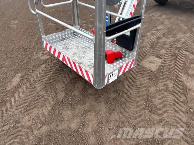 Dino 220RXT Articulated boom lifts