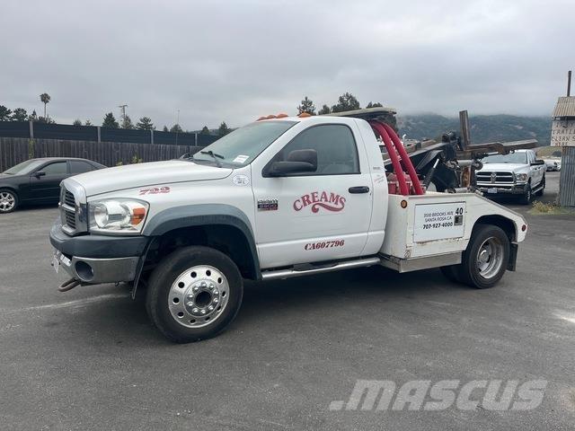 Dodge 5500 Recovery vehicles