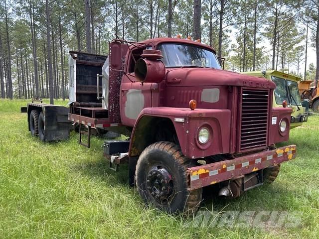 Dodge D80 Cabins and interior