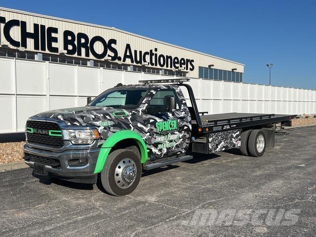 Dodge Ram 5500 Skip loader trucks