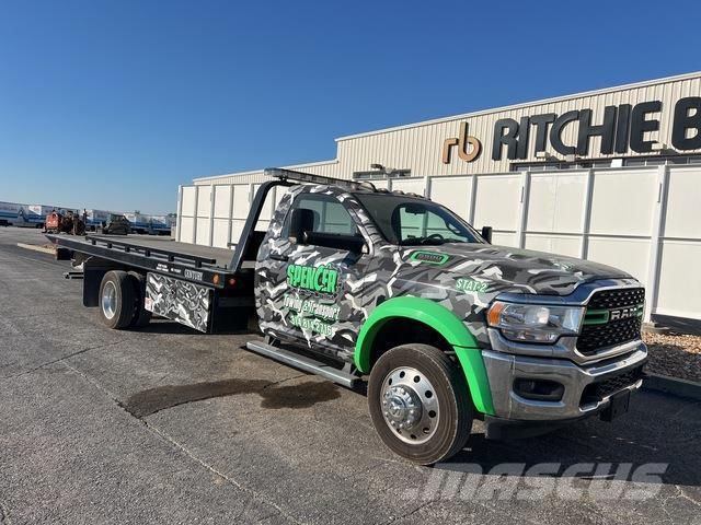 Dodge Ram 5500 Skip loader trucks