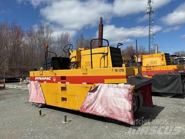 Dynapac CP221 Pneumatic tired rollers