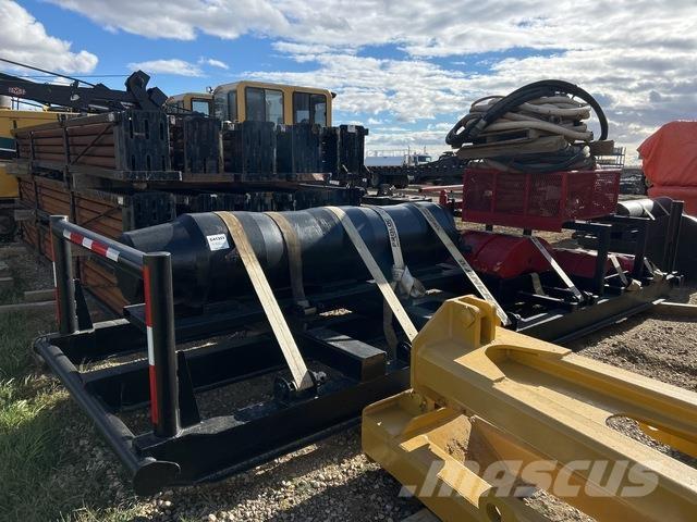  Earthtool Hydraulic pile hammers