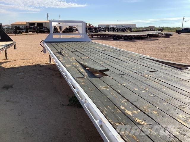 East Mfg Texas Flatbed/Dropside trailers