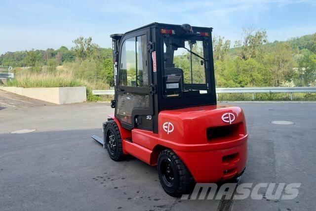EP EFX-301 Electric forklift trucks