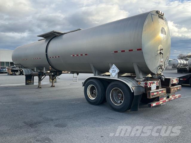 Etnyre T7198 Material transport vehicles