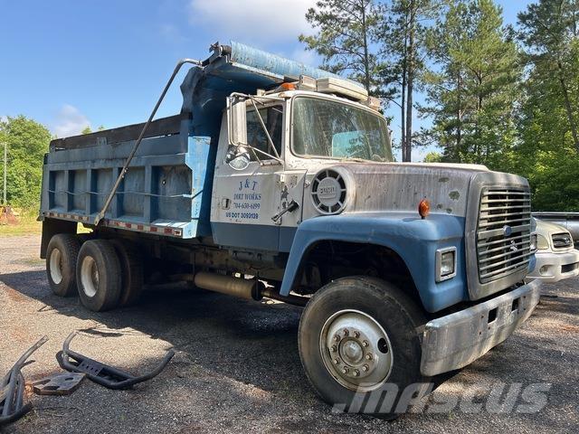 Ford 8000 Tipper trucks