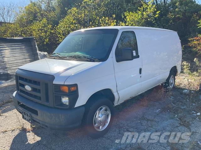 Ford E-150 Panel vans